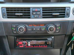 Photo 31 of this BMW 3 Series