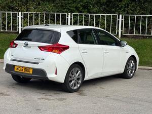 2015 Toyota Auris Excel