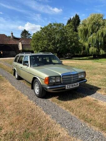 1985 Mercedes-Benz 230 2.3 TE 5dr