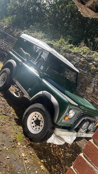 1968 Land Rover Series III 2.3D 109 SUV Diesel Manual (60 bhp)