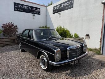 1976 Mercedes-Benz 2002.0D 4dr