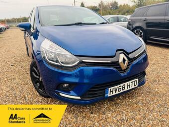 Renault Clio Hatchback 0.9 TCe Play Euro 6 (s/s) 5dr