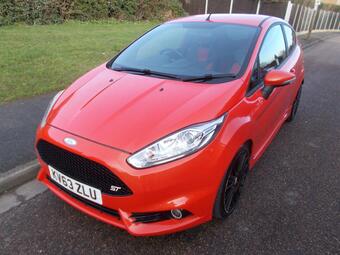 2013 FIESTA 1.6T ECOBOOST ST 2 EURO 5 3DR 46 PHOTOS FORD FIESTA 1.6T... photo