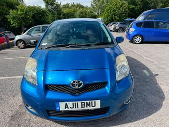 Toyota Yaris Hatchback 1.33 Dual VVT-i T Spirit MultiMode Euro 5 (s/s) 5dr