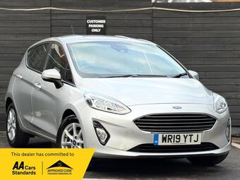 Ford Fiesta Hatchback 1.0T EcoBoost Zetec Euro 6 (s/s) 5dr