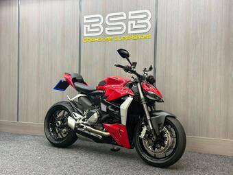 Ducati Streetfighter V2 Naked 955 Euro 5