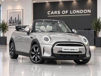 MINI Convertible Convertible 1.5 Cooper Exclusive Steptronic Euro 6 (s/s) 2dr