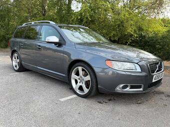 Volvo V70 Estate 2.4 D5 SE Sport Geartronic Euro 4 5dr