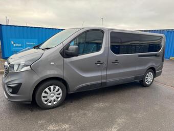 Vauxhall Vivaro Window Van 1.6 CDTi 2900 BiTurbo ecoTEC Sportive L2 H1 Euro 6 (s/s) 5dr