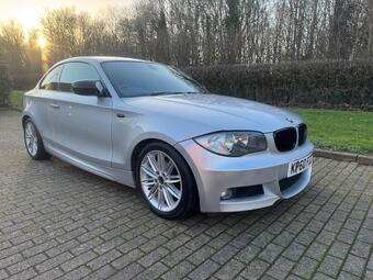 2010 1 SERIES 2.0 118D M SPORT STEPTRONIC EURO 5 2DR 35 PHOTOS BMW 1... photo