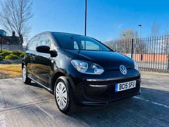 2015 up! 1.0 move up! euro 6 5dr 14 photos  up! 1.0 move up! euro 6 5dr service history/ 2... photo