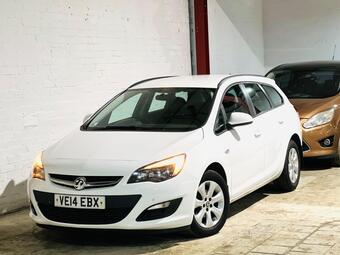 2014 ASTRA 1.6 16V DESIGN SPORTS TOURER AUTO EURO 5 5DR 21 PHOTOS VAUXHALL... photo