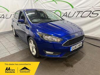 2015 Ford Focus 1.0T EcoBoost Zetec Euro 6 (s/s) 5dr 24 Photos photo