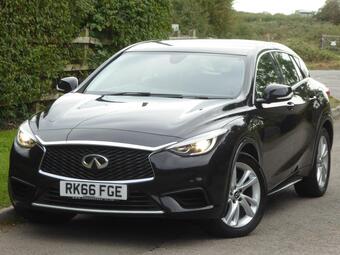 Infiniti Q30 Hatchback 1.5d SE Euro 6 (s/s) 5dr