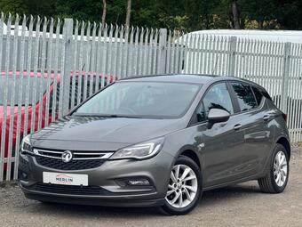 Vauxhall Astra Hatchback 1.6 CDTi ecoTEC BlueInjection Tech Line Nav Euro 6 (s/s) 5dr