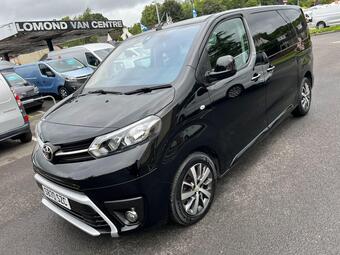 Toyota PROACE Verso MPV 2.0D Family Medium MPV MWB Euro 6 (s/s) 5dr (8 Seat)