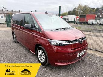 Volkswagen Multivan MPV 2.0 TDI Life Long MPV DSG Euro 6 (s/s) 5dr
