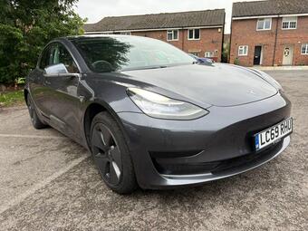 Tesla 2019 M3 Std Range Plus RWD 