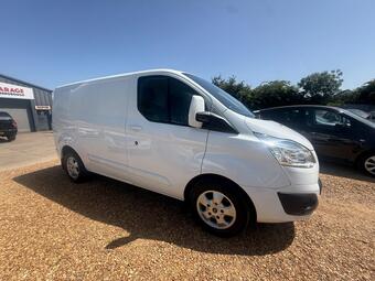 Ford Transit Custom Panel Van 2.2 TDCi 270 Limited L1 H1 5dr