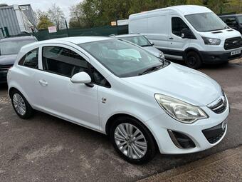 Vauxhall Corsa Hatchback 1.4 16V Energy Euro 5 3dr (A/C)