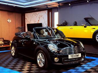 MINI Convertible Convertible 1.6 Cooper Euro 5 (s/s) 2dr