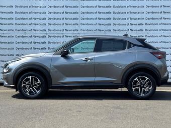 Nissan Juke SUV 1.0 DIG-T N-Connecta DCT Auto Euro 6 (s/s) 5dr