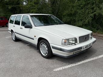 Volvo 850 Estate 2.0 20v SE 5dr