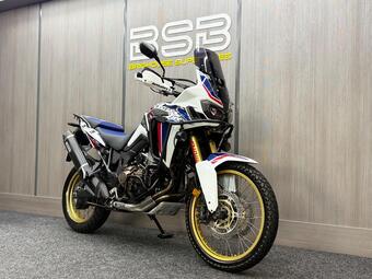 2016 honda crf1000l africa twin 998cc 22 photos  crf1000l africa twin 998cc !deposit taken similar wanted! £6,490 2016 (66) reg adventure... photo