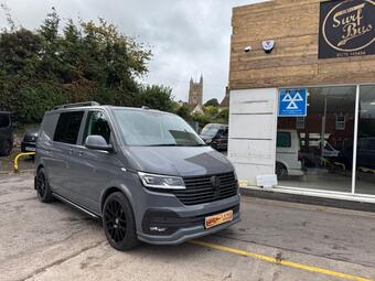 Volkswagen Transporter Combi Van 2.0 TDI T32 Highline Kombi DSG FWD SWB Euro 6 (s/s) 5dr