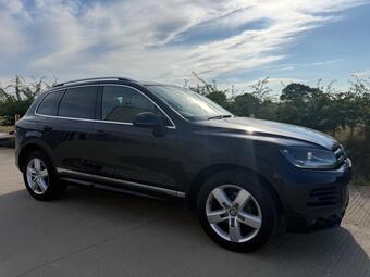 Volkswagen Touareg SUV 3.0 TDI V6 Altitude Tiptronic 4WD Euro 5 (s/s) 5dr