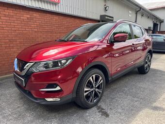 Nissan Qashqai SUV 1.6 dCi N-Connecta XTRON Euro 6 (s/s) 5dr