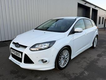Ford Focus Hatchback 1.6 TDCi Zetec Euro 5 (s/s) 5dr