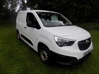 Vauxhall Combo Panel Van 1.5 Turbo D 2300 Dynamic L1 H1 Euro 6 4dr