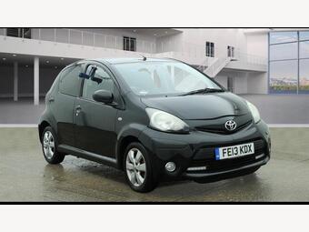 2013 AYGO 1.0 VVT I FIRE EURO 5 5DR 4 PHOTOS TOYOTA AYGO 1.0... photo