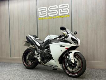 Yamaha R1 Super Sports 1000