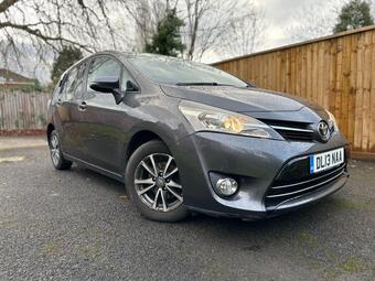2013 VERSO 2.0 D 4D ICON EURO 5 5DR 28 PHOTOS TOYOTA VERSO 2.0... photo