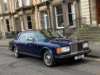 Rolls-Royce Silver Spur Saloon 6.8 4dr