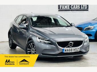 Volvo V40 Hatchback 1.5 T2 GPF Momentum Auto Euro 6 (s/s) 5dr