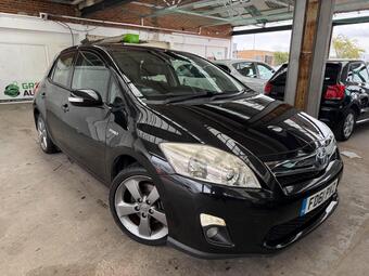 Toyota Auris Hatchback 1.8 VVT-h T Spirit CVT Euro 5 (s/s) 5dr