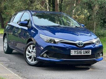 Toyota Auris Hatchback 1.8 VVT-h Business Edition CVT Euro 6 (s/s) 5dr