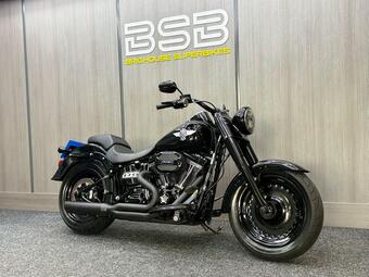 Harley-Davidson Softail Custom Cruiser 1801 FLSTFBS Fat Boy S