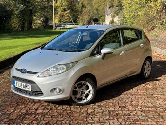 2012 FIESTA 1.25 ZETEC 5DR 23 PHOTOS FORD FIESTA 1.25 ZETEC 5DR HEATED SCREEN... photo