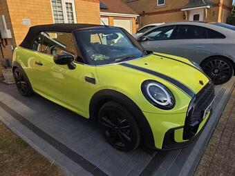 MINI Convertible Convertible 1.5 Cooper Sport Steptronic Euro 6 (s/s) 2dr