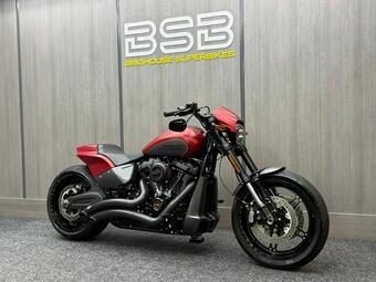 Harley-Davidson Softail Custom Cruiser 1868 FXDR 114 Euro 4