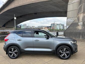 Volvo XC40 SUV 2.0 D4 First Edition Auto AWD Euro 6 (s/s) 5dr