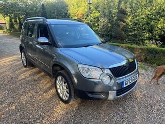 Skoda Yeti SUV 2.0 TDI Laurin & Klement DSG 4WD Euro 5 5dr