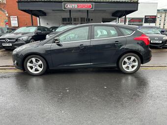 Ford Focus Hatchback 1.6 TDCi Zetec Navigator Euro 5 (s/s) 5dr