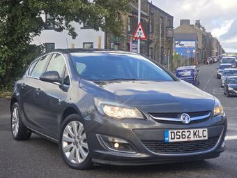 Vauxhall Astra Hatchback 1.6 16v SE Euro 5 5dr