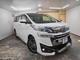 Toyota Vellfire MPV Modellista 8-Seater