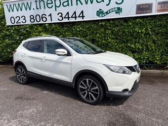 Nissan Qashqai SUV 1.6 dCi Tekna XTRON 2WD Euro 6 (s/s) 5dr